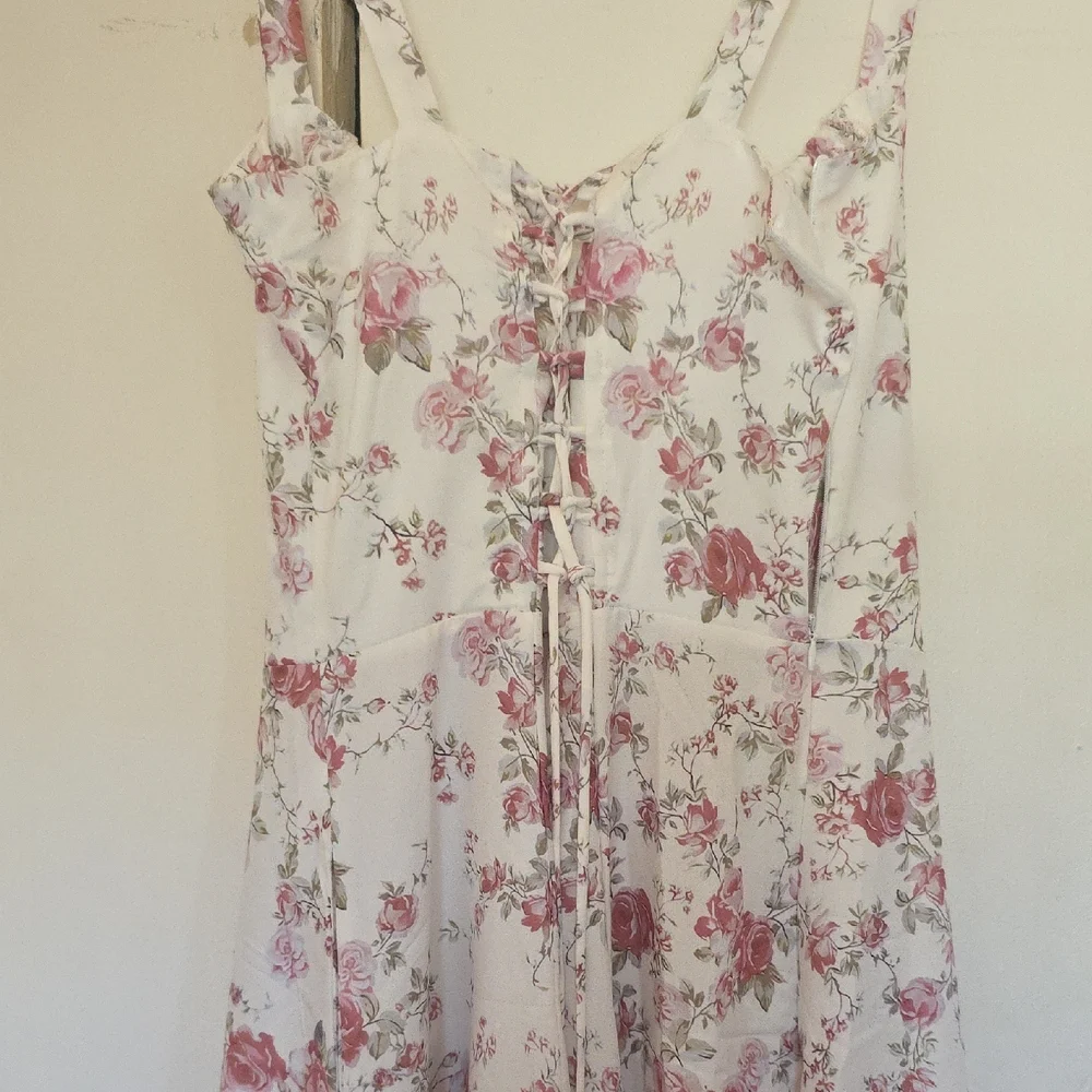 Source Unknown Pink and White Floral Dress - Picture 3 of 3
